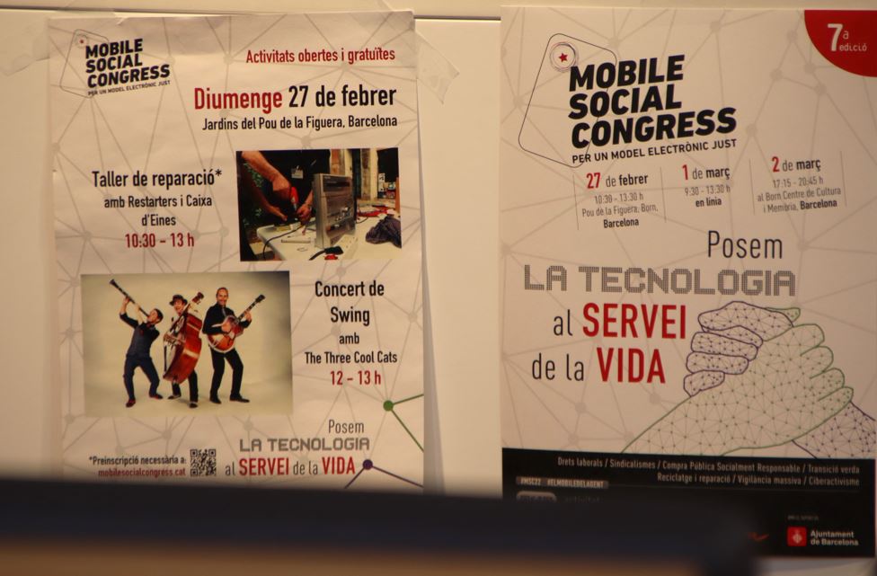 Signs for the 2022 Mobile Social Congress (by Blanca Blay)